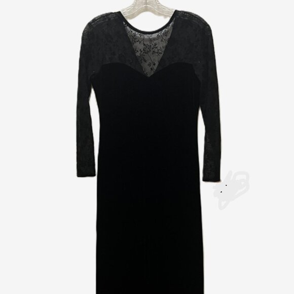 Robbie Bee Black Velvet and Sparkly Lace Gown with Zipper back Size 4P - 1990's - Picture 3 of 8